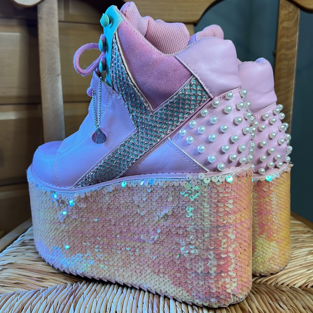 EUC Qozmo Mermaid YRU Platforms size 8 - Picture 3 of 9